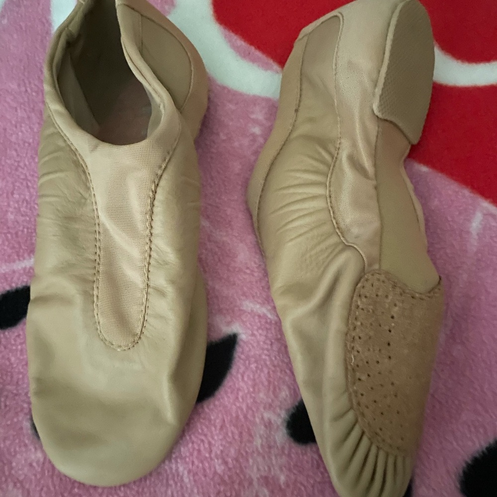 Bloch pulse jazz shoes